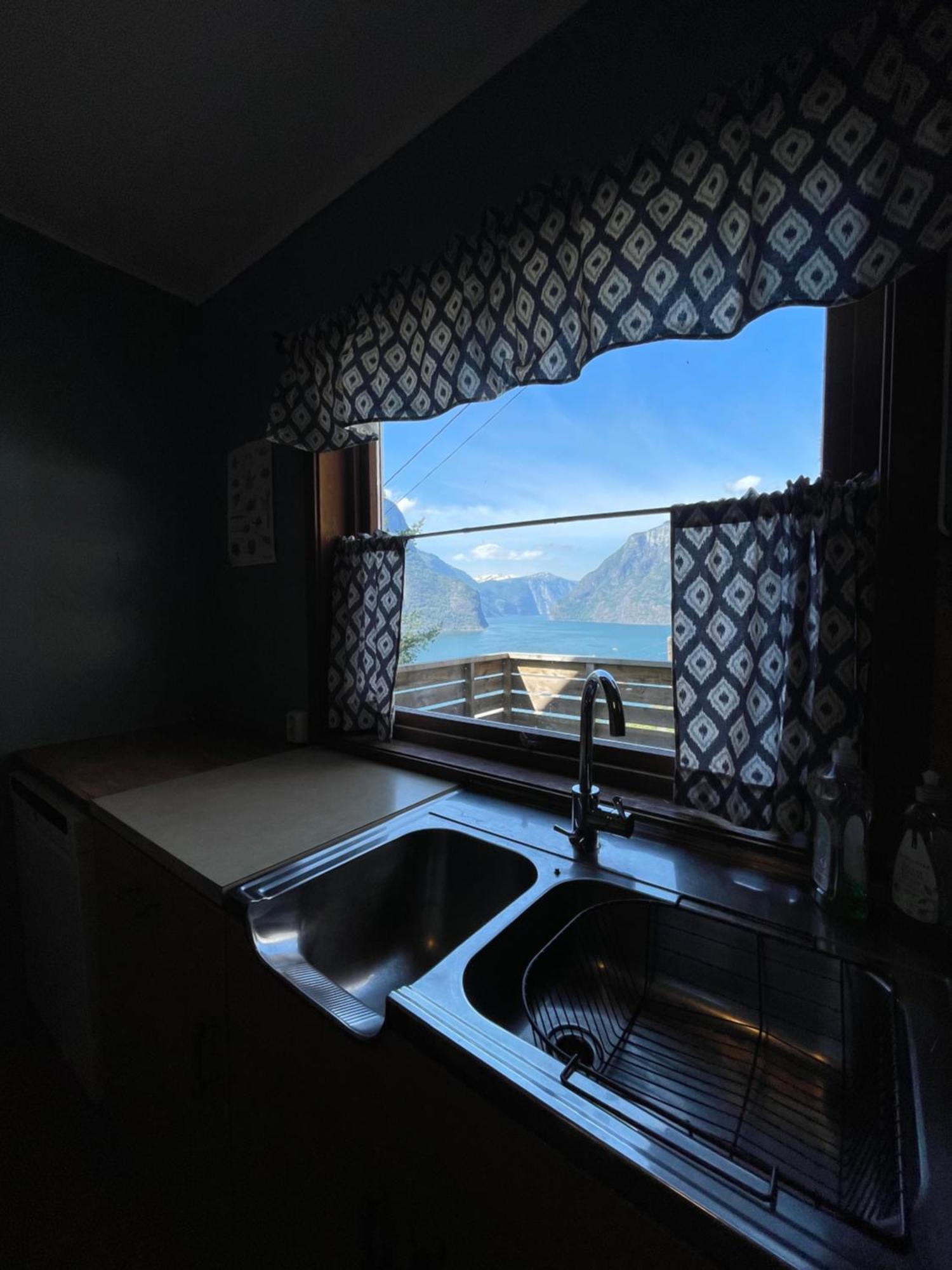 Kvam - Stegastein Apartman Aurland Kültér fotó